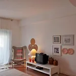 Albufeira Centre 2 Bedroom Cozy Apartment